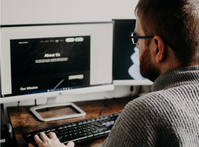 白鯨外貿(mào)網(wǎng)站建設為您分享：如果想要自己開發(fā)套軟件，需要了解哪些？